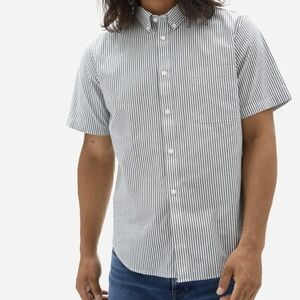 Everlane Slim Fit Performance Air Oxford Short-Sleeve Shirt
